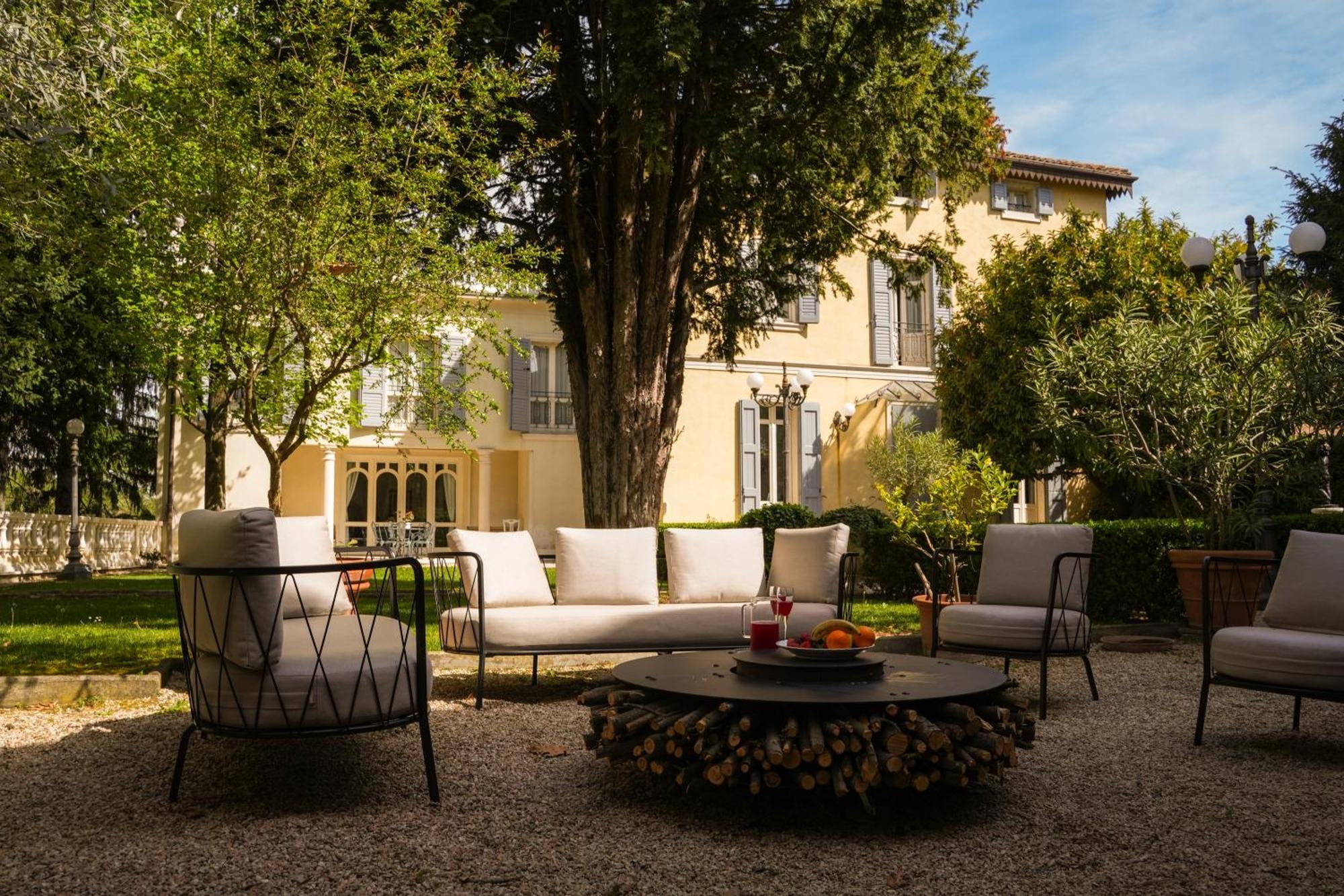Villa Messori Spa Кастельветро-ди-Модена Экстерьер фото